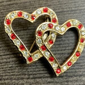 2 hearts brooch